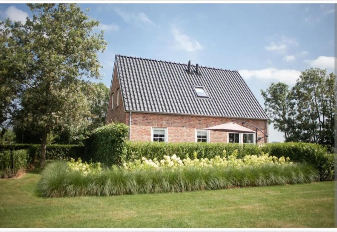 Mooi, Vrij Gelegen Vakantiehuis Dichtbij Zee En Strand! Aagtekerke Eksteriør billede